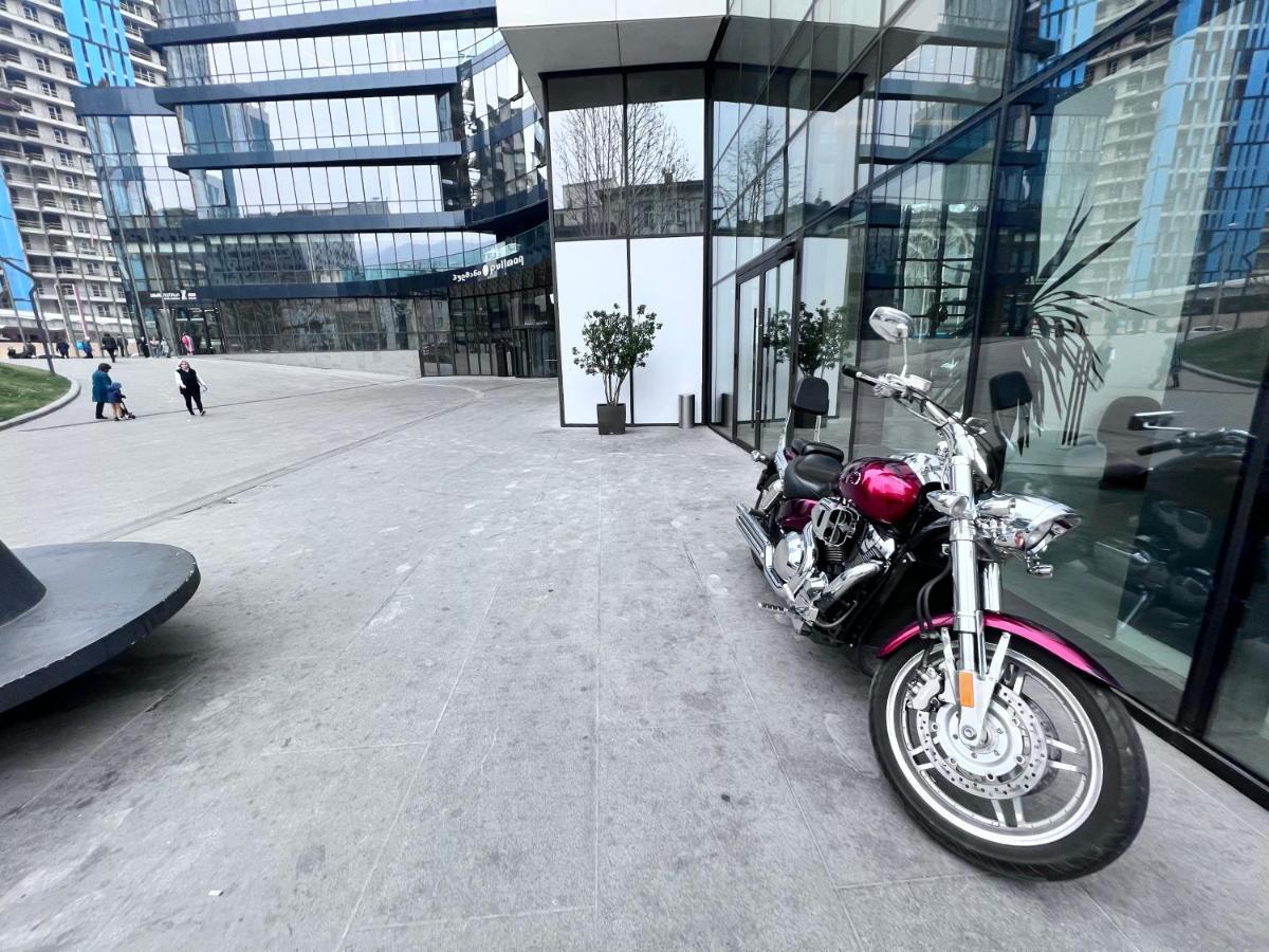 Apartment In Axis Towers, Tbilisi Business Center エクステリア 写真