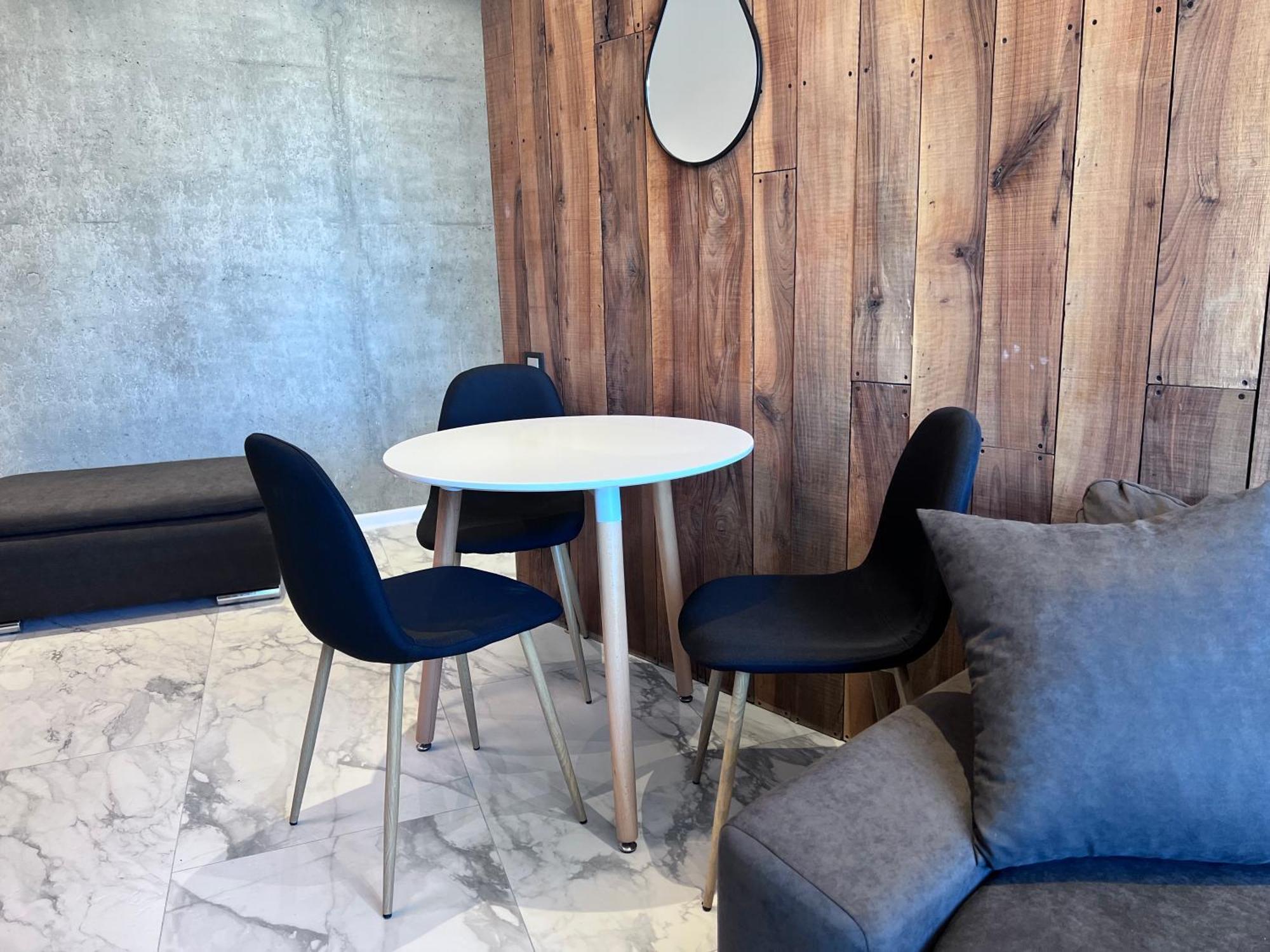 Apartment In Axis Towers, Tbilisi Business Center エクステリア 写真